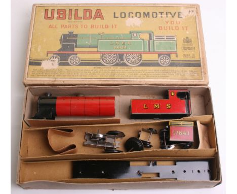 Chad Valley Ubilda Locomotive,Tinplate clockwork ‘0’ gauge LMS 4-4-2 set, in near mint condition, box lid has slight age wear