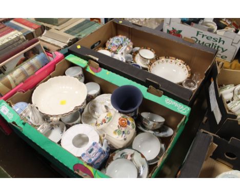 TWO TRAYS OF CHINA TO INCLUDE WEDGWOOD, SPODE ETC