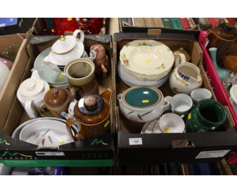 TWO TRAYS OF CERAMICS TO INCLUDE DENBY AND ROYAL WORCESTER 'EVESHAM' RAMEKINS, POOLE PLATES, SPODE ETC