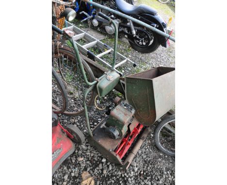 A VINTAGE ATCO PETROL CYLINDER MOWER with grass box, 20in cut (engine pulls freely but hasnt started)