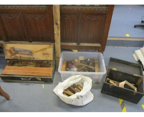 A mixed lot of tools to include a wooden tool box, Record and Stanley woodworking planes, chisels and other items Location: P
