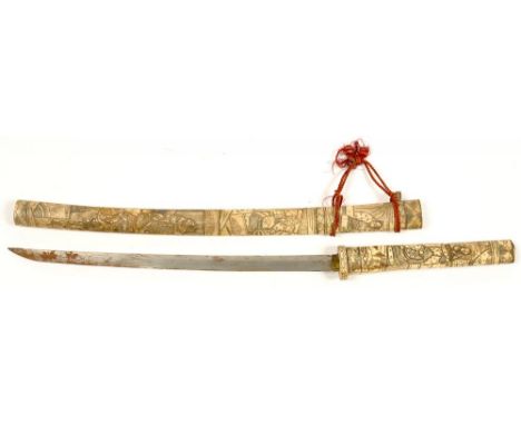 JAPANESE EDGED WEAPON. A WAKIZASHI BLADE, 43CM L, IN CARVED BONE SAYA, C1900 