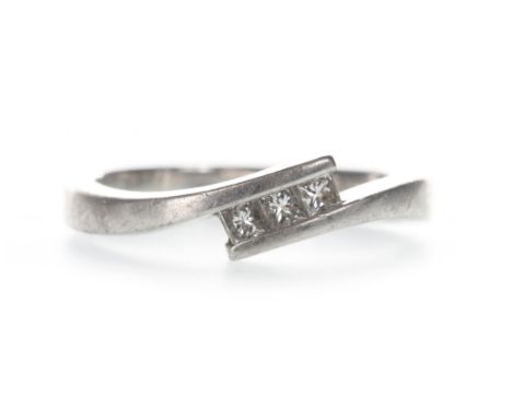 DIAMOND THREE STONE RING, the three princess cut diamonds totalling approximately 0.15 carats, in platinum, size J 1/2, 4.8g