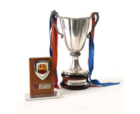 Football, European Cup Winners' Cup, semi-final 1979, FC Barcelona vs. KSK Beveren, reduced scale Cup Winner's Cup trophy wit