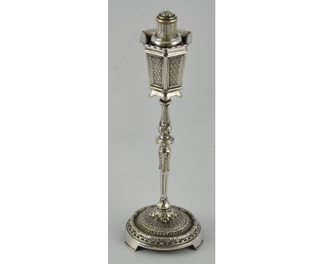 A Victorian style street lamp table lighter