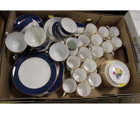A TRAY OF ROYAL WORCESTER COFFEE CUPS AND SAUCERS, LAWLEY'S BLUE AND WHITE CHINA ETC