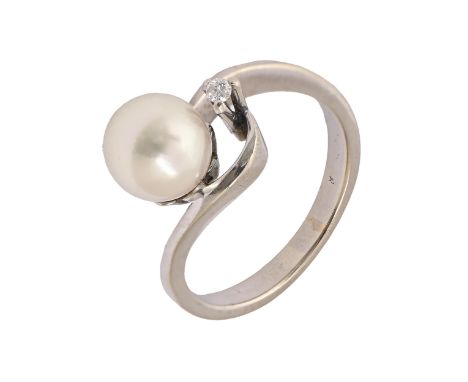 A cultured pearl and diamond ring, in white gold, 3.2g, size K  Good condition