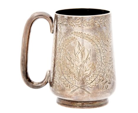 A Victorian silver christening mug, 90mm h, marks rubbed, Exeter 1880, 4oz  Light wear and dented