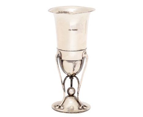 An art nouveau silver vase, 18.5cm h, by Richard Richardson, Sheffield 1904, 5oz Light polish wear, minor dents, no engraving