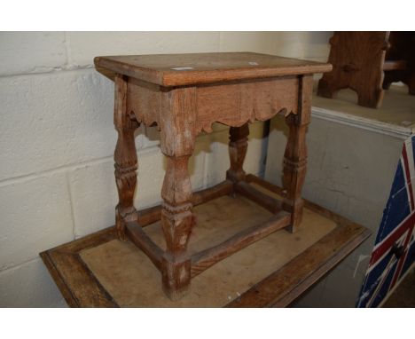 VINTAGE OAK JOINTED STOOL, APPROX 47 X 28CM