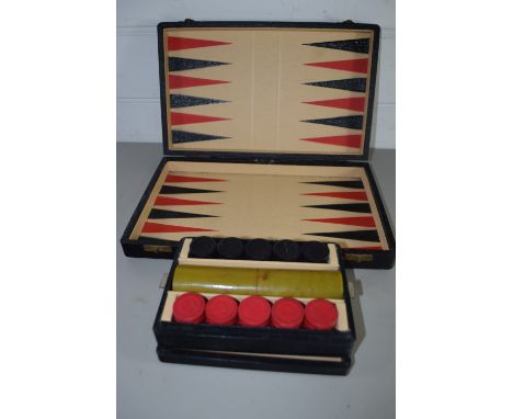 BACKGAMMON BOX WITH COUNTERS