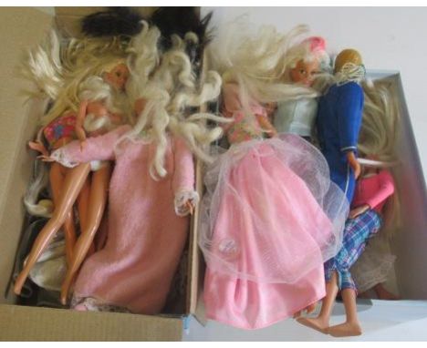 Mattel Barbie & Bratz Doll Purse Lot of 5 Cloth and Vinyl Bags &  Purses