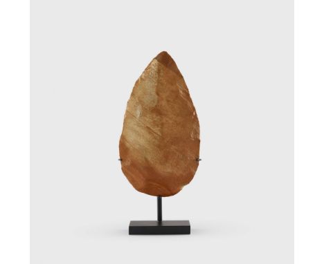  AFRICAN PALAEOLITHIC STONE HANDAXE WESTERN SAHARA, LATE ACHEULEAN, 250,000 - 200,000 B.C. knapped quartzite, of teardrop for