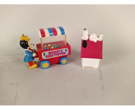 A vintage Disney rubber Goofy, an 'Illco' Mickey Mouse corn popper, Snoopy money box plus a Burbank Toys Rupert Bean Bear