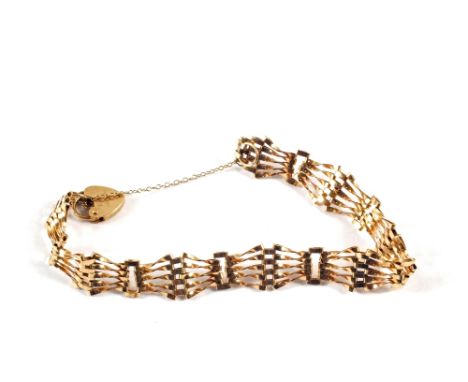 A 9ct Gold gate link bracelet
