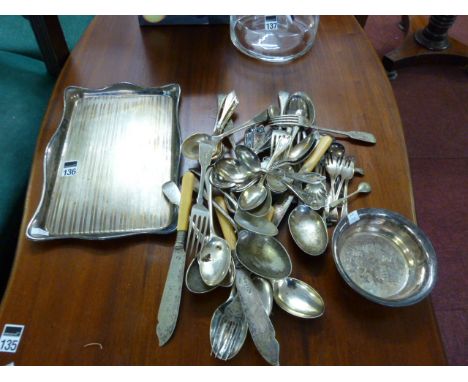 Silver plated tray, dish & assorted vintage cutlery