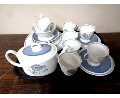A tray containing a 21 piece Susie Cooper Glenmist bone china tea service (as found) 