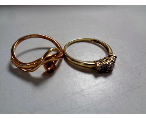 A 14ct gold and a 9ct gold lady's ring 