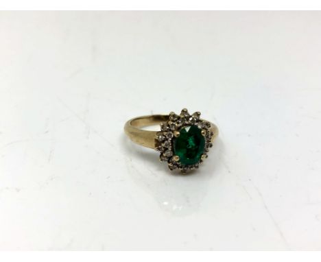 A 9ct gold dress ring, size P.  CONDITION REPORT: 3.8g 