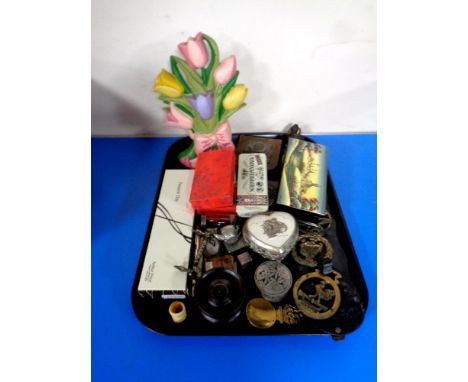 A tray containing miscellaneous to include Russian Tourist trinket box, horse brasses on leather straps, darts trophy, vesta 