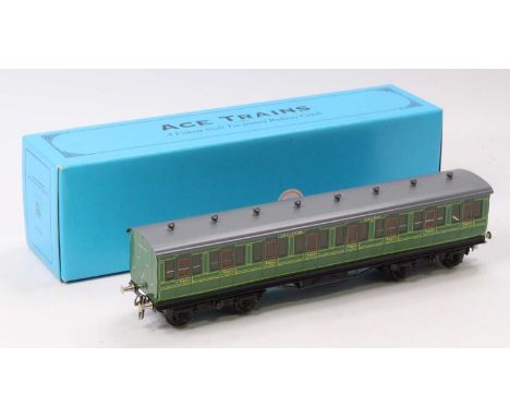 ACE Trains, 0 Gauge, Southern Region First Class Coach, boxed (NMM-BNM)