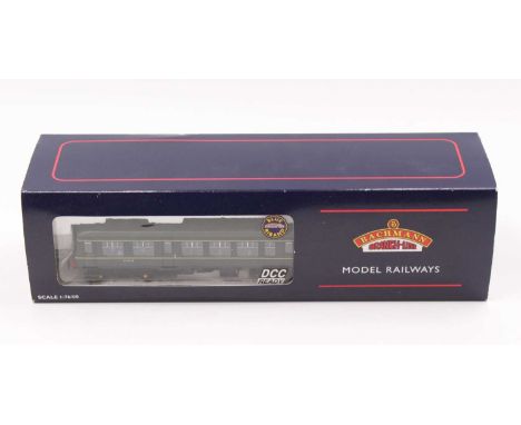 32-900 Bachmann Branch-line Class 108 2-car DMU BR green with speed whiskers (NM) (BNM)
