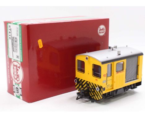 LGB 27410 G scale 45mm yellow permanent way maintenance diesel unit. cab side number is 92. The model features working cab do