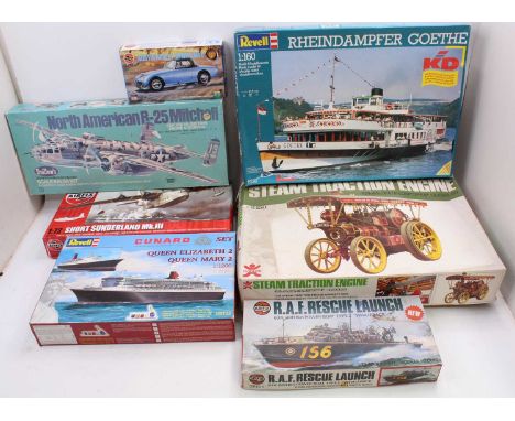 A collection of 7 mixed model kits, with examples including a Bandai 1/16th scale Steam Traction Engine, an Airfix 1/72nd sca