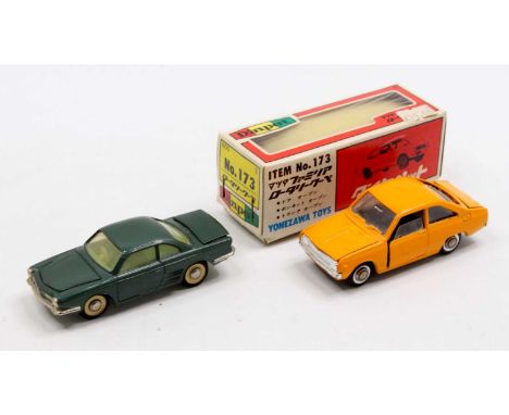 A Taiseiya Micro Pet Cherryca Phenix Series of Japan No. 34 Contessa Sprint, green body, with a green interior, and a grey ba