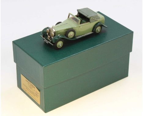 Auto Torque 1/43rd scale white metal model of a Rolls Royce Phantom 2 Sedanca body by barker 1934, tow tone green in the orig