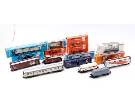 One box containing a collection of Marklin HO scale, continental and American outlines rolling stock to include a Western Pac