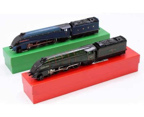 Two Hornby-Dublo 3-rail A4 4-6-2 locos &amp; tenders: EDL1 Sir Nigel Gresley’ LNER blue No.7. Red nameplates, one chipped as 