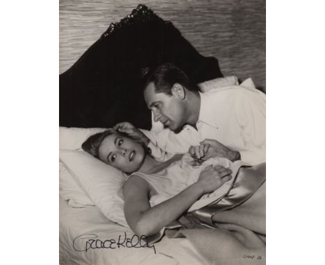  KELLY GRACE: (1929-1982) American Actress, Academy Award winner. Later Princess of Monaco. Signed 7½ x 9 photograph, the ima