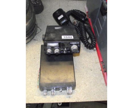 2 vintage 1980's Maxcom-20E CB radios