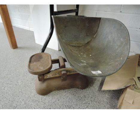 A set of W & T Avery Ltd potato scales