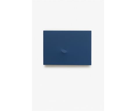   Turi SimetiUn ovale blu  Acryl auf reliefierter Leinwand 50 x 70 cm. Auf dem Keilrahmen signiert und datiert 'Simeti 75' so