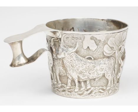 * Silver Cup. An Edwardian "Vapheio" silver cup, copied from the Ancient Greek Vapheio by George Nathan and Ridley Hayes and 