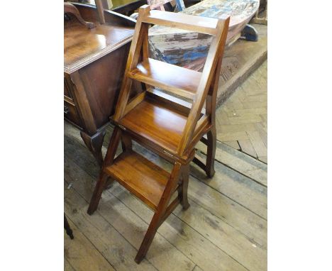 A reproduction library ladder