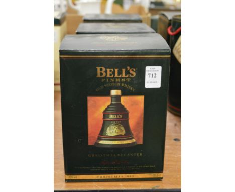 A Wade Bells Scotch whisky decanter Christmas 1993, boxed.