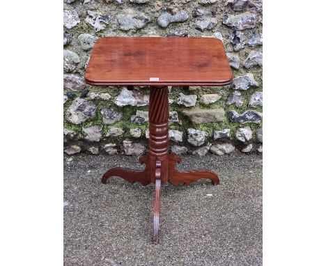 A Victorian mahogany tripod table, 54.5cm wide.