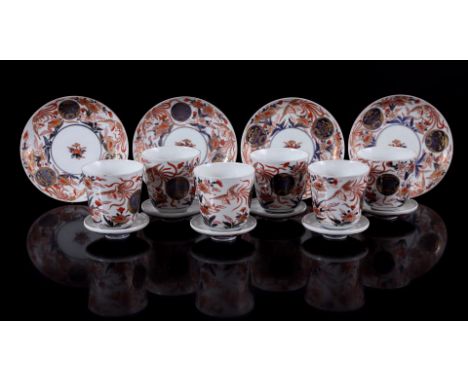 6 imari porcelain bowls with 6 lids and 4 saucers, Japan ca. 1890 (1 saucer and 1 lid glued and various damage to the lid edg