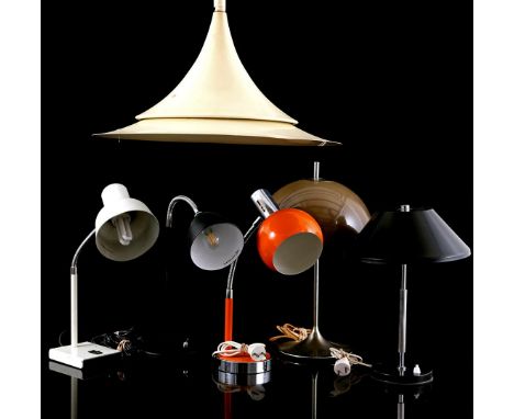 Lot mid-century lamps b.u. 5 desk lamps and 1 witch hat hanging lamp