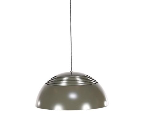Arne Jacobsen (1902-1971)Metal taupe/grey brown lacquered 4-light hanging lamp, design Arne Jacobsen for Louis Poulsen, origi