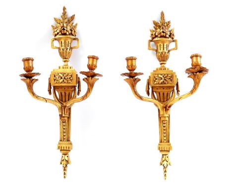 Pair of giltwood 2-light wall appliques in Louis XVI style, top with flowers in vase with ears and rosette in medallion, 55 c