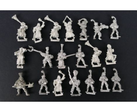 Warhammer - Games Workshop - Citadel - A group of 20 loose unpainted Warhammer Empire metal figures, including Flagellants; H
