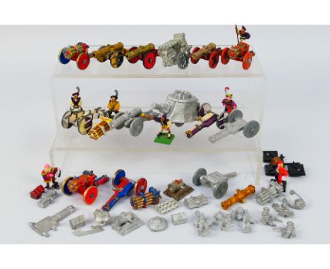 Warhammer - Games Workshop - Citadel - A mixed collection of loose painted and unpainted Warhammer Empire figures and artille