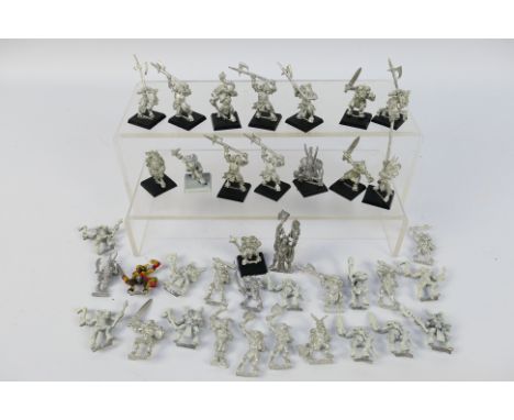 Warhammer - Games Workshop - Citadel - A group of over 38 predominately unpainted Warhammer Chaos Beastmen metal figures. Lot