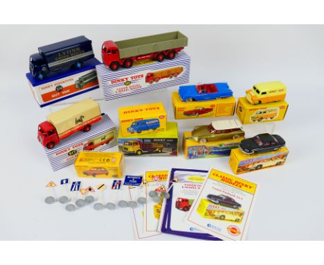 Atlas Editions - A boxed group of ten Atlas Editions 'Dinky Toys' diecast model vehicles, with some unboxed accessories. Lot 