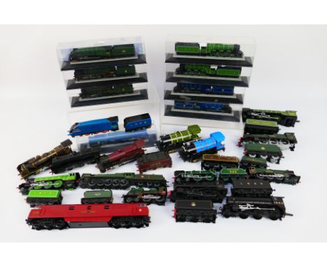 Amercom - Atlas Editions - Corgi - A boxed and unboxed collection of static model locomotives in various scales. Lot includes