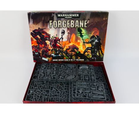 Warhammer - Games Workshop - Citadel - A boxed Warhammer 40,000 'Forgebane' box set. The set appears incomplete missing rule 